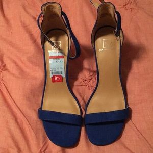 Size 8 1/2 cobalt heels